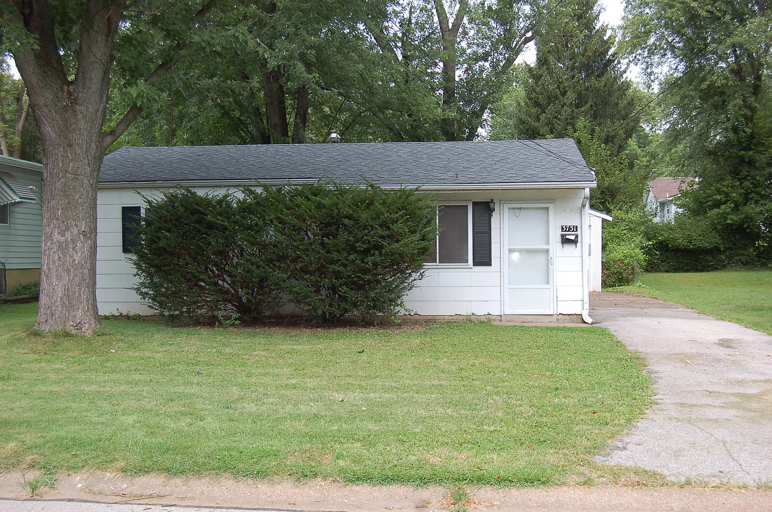 3731 Long Dr photo 1
