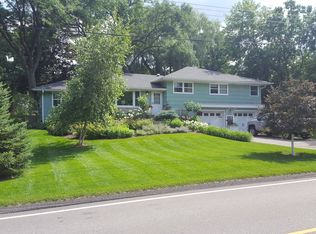 13031 Lake Street Ext, Hopkins, MN 55305