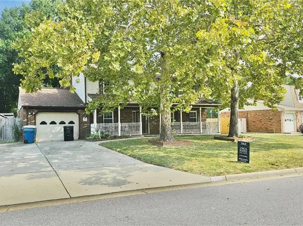 3704 Summer Pl, Virginia Beach, VA 23453