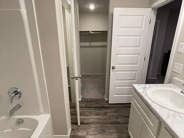 7814 S 290th East Ave — Photo 11