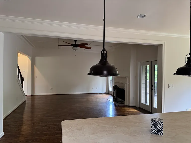 6121 Clubhouse Dr — Photo 25