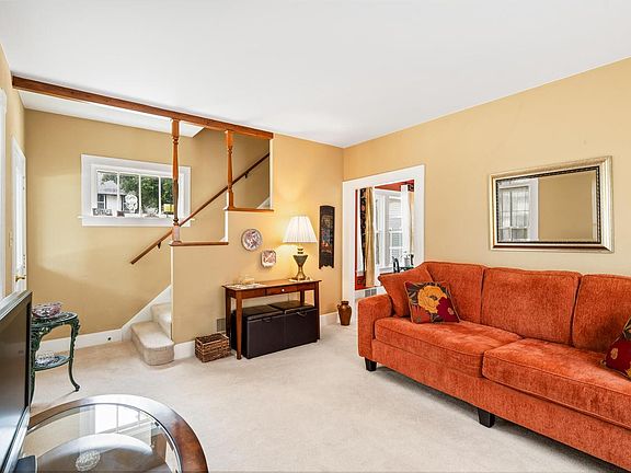 5th image of 69 S Chestnut STREET
