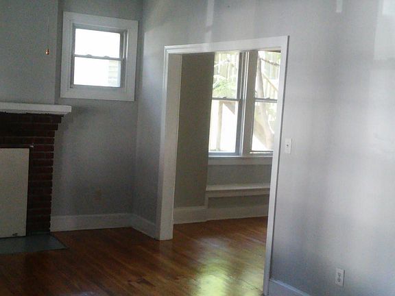View of Living room towards the dining room area