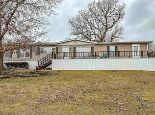 316 W 4th St, Yellville, AR 72687
