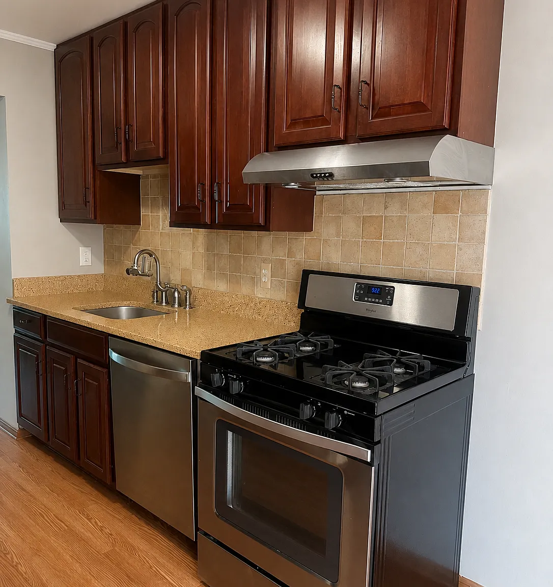 2 bed, $2,200 — Photo 4