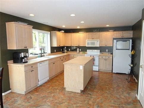 4th image of 23817 109th Street Ct E