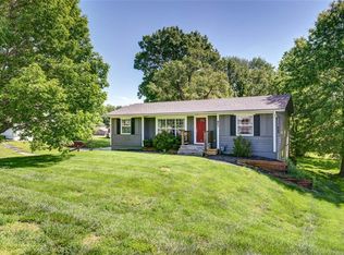 903 S Jefferson St, Kearney, MO 64060