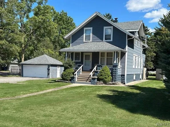 8 Melrose Rd, Buffalo, NY 14221
