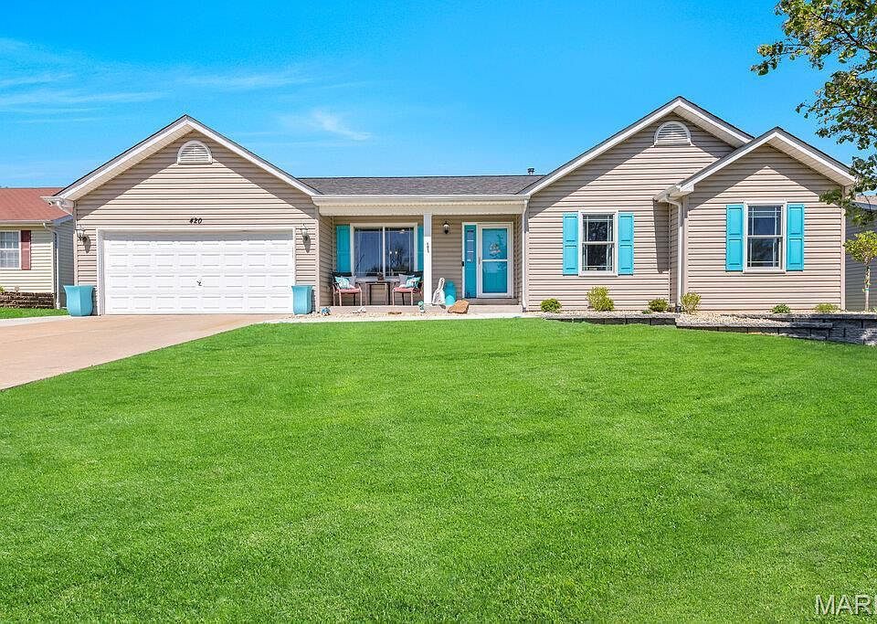 1st image of 420 Glen Forest Dr