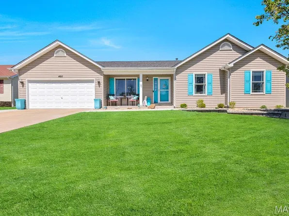 420 Glen Forest Dr, Troy, MO 63379