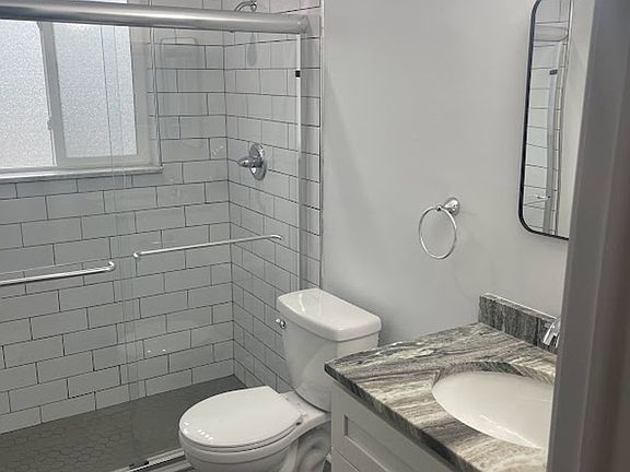3rd image of 2301 W Forteen Mile Rd #2321