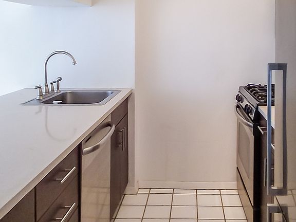 4th image of 393 W 49th St APT 5II