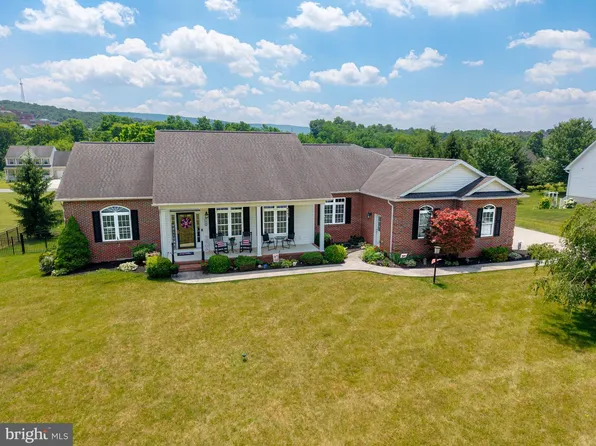 274 Hawthorne Dr, Everett, PA 15537
