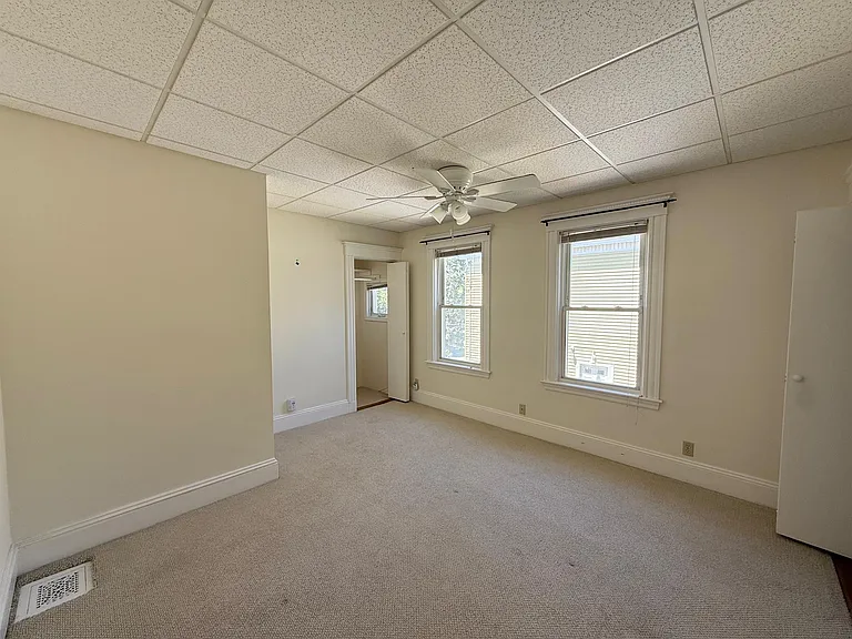 105 Bromfield Rd — Photo 10