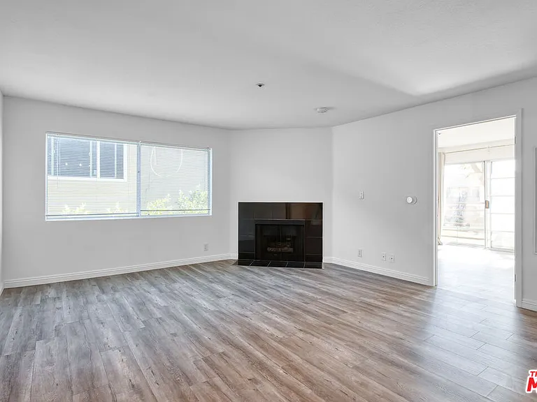 345 S Alexandria Ave #224 — Photo 2