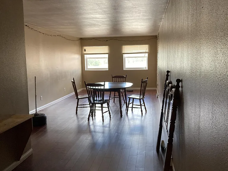 450 N Main St #11 — Photo 1