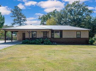 404 S Highland Dr, Warrior, AL 35180