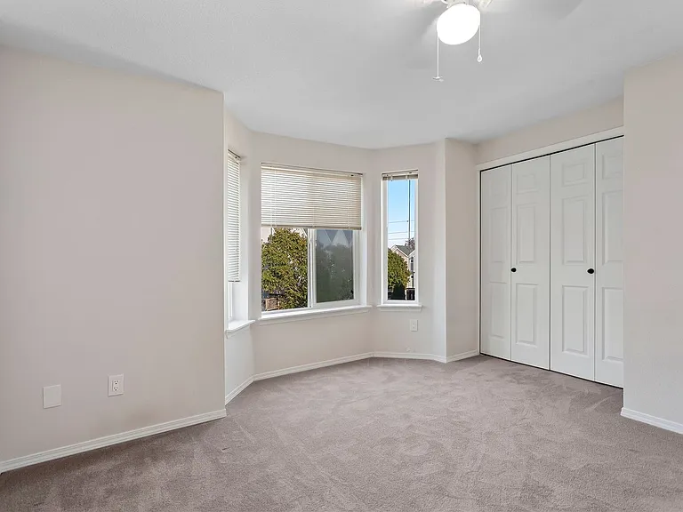 5286-5290 SW 174th Ter — Photo 12