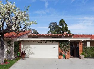 438 Vista Parada, Newport Beach, CA 92660