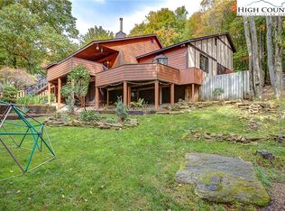 111 Wintergreen Way Rd, Banner Elk, NC 28604