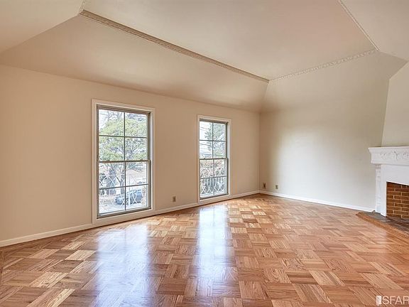 2nd image of 2836 36th Ave