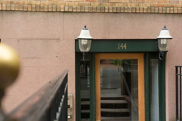 Rented by Keller Williams NYC | media 27