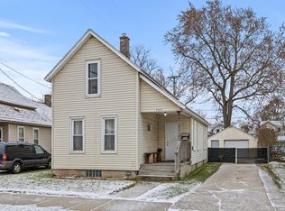 702 Hogan St SW, Grand Rapids, MI 49503