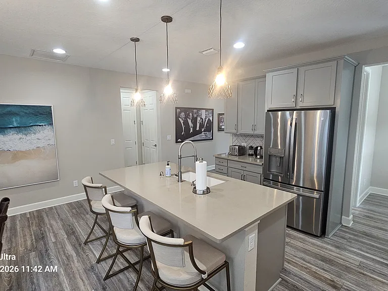 21 Los Lagos Blvd — Photo 23
