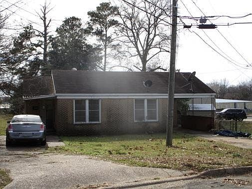 2nd image of 133 W Roosevelt Dr