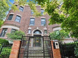 4063 N Sheridan Rd #2, Chicago, IL 60613