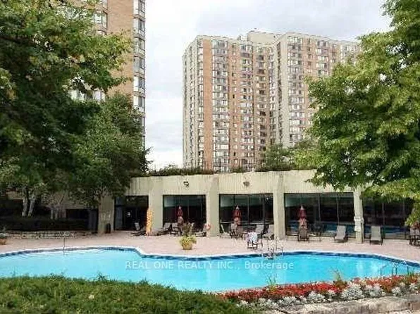 75 Bamburgh Cir #428, Toronto, ON M1W 3W1