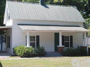 305 Eastbrook Rd, Estill Springs, TN 37330