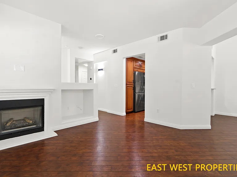 2200 Timberwood — Photo 5