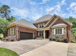 1215 Belrose Ln, Charlotte, NC 28209