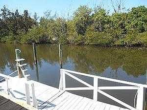 Exterior Back Canal