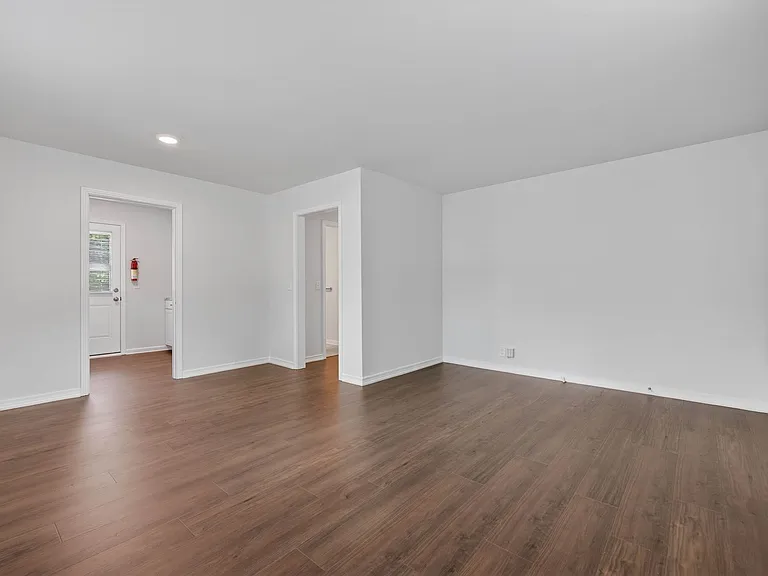 1316 Sunnyview Dr — Photo 9