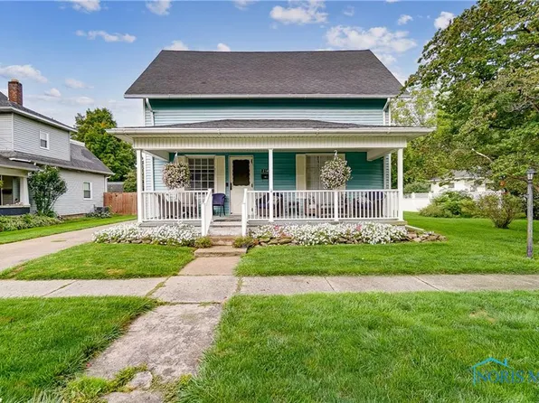 214 Clark St, Swanton, OH 43558