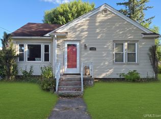 149 G 18 Rd, Carney, MI 49812