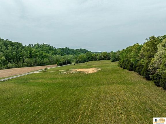 4th image of 7026 Breeding Rd