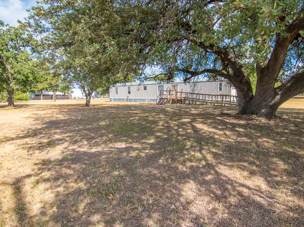 102 Live Oak Rd, Early, TX 76802