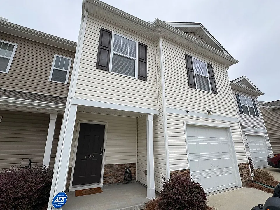109 Oakmont Valley Trl