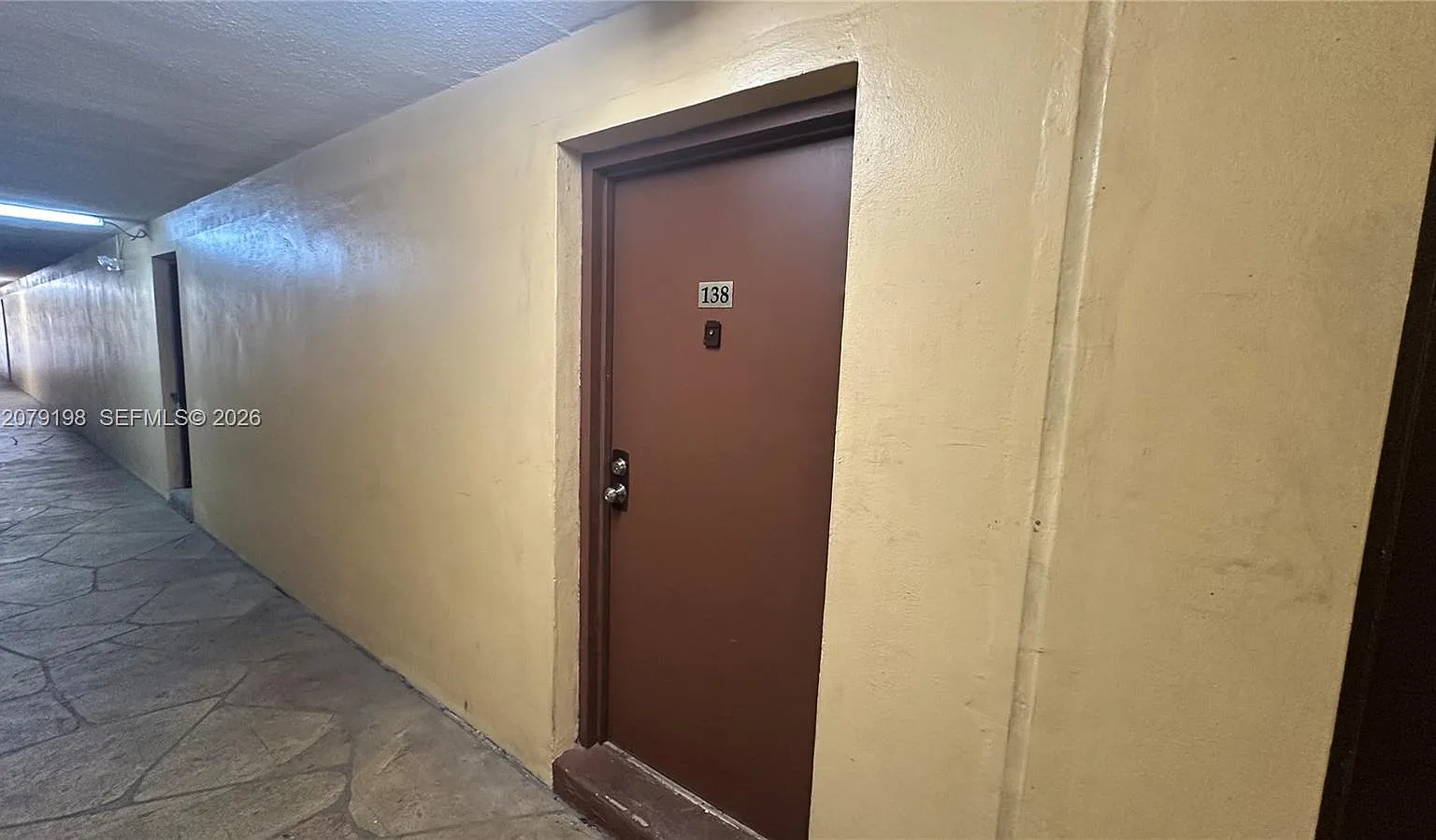 Kendall Heights Condo — Photo 2