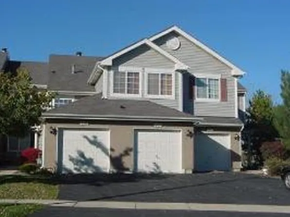 202 Sierra Pass #1, Schaumburg, IL 60194