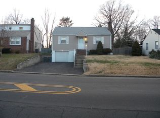 23 La Grande Ave, Fanwood, NJ 07023