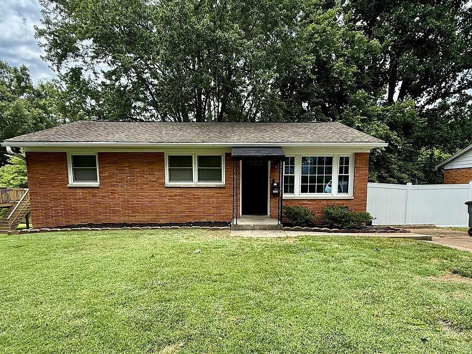 1st image of 1316 Genesta Dr