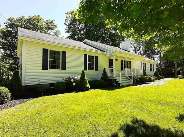 2563 VT Rt 155, Mount Holly, VT 05758