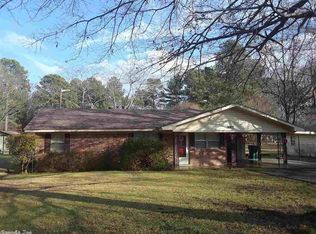 3007 Kay Don Rd, Pine Bluff, AR 71603