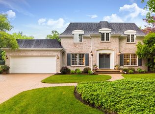 250 Sheffield Ln, Glen Ellyn, IL