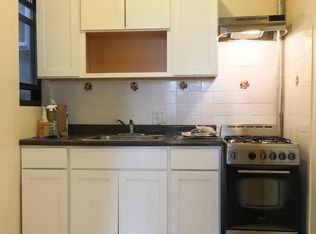660 Washington Ave #R3, Brooklyn, NY 11238