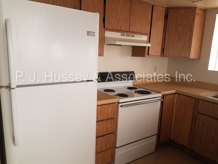 1st image of 16227 N 28th Pl APT 4
